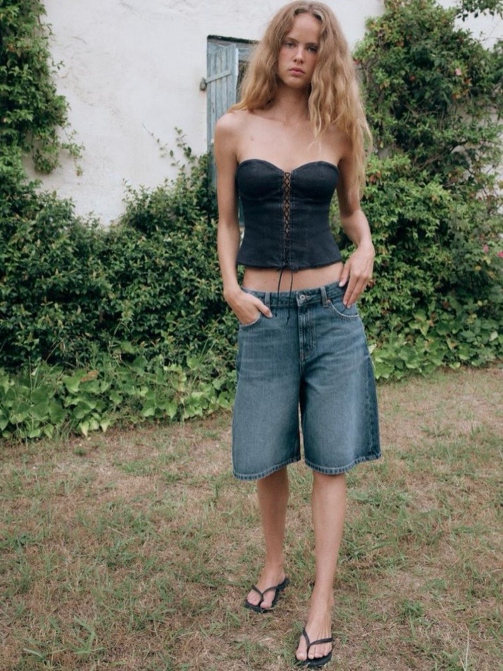 ZARA TRF Mid-Rise Baggy Denim Shorts